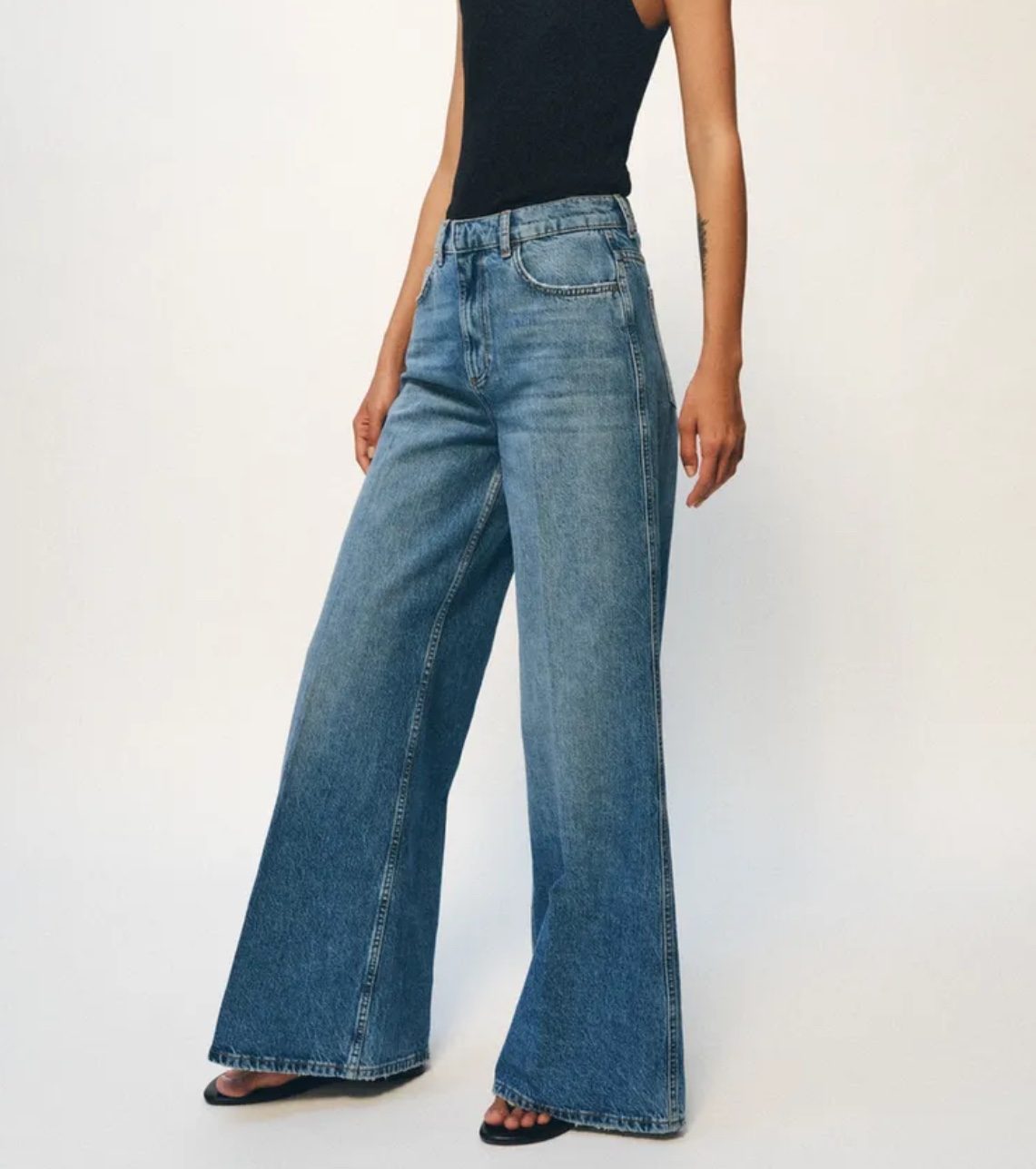 شلوار جین گشاد — ZARA